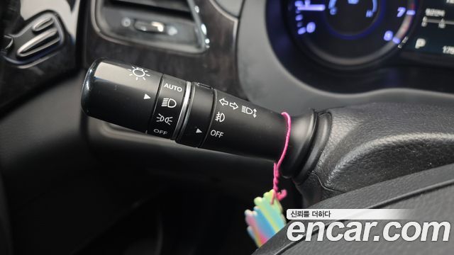 Hyundai Grandeur 2015 — photo 16