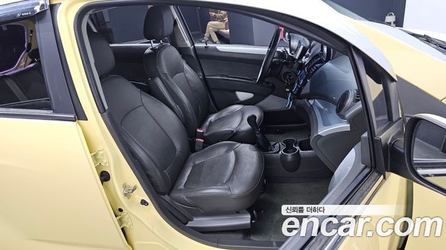 Chevrolet Korea Spark 2013 — photo 13