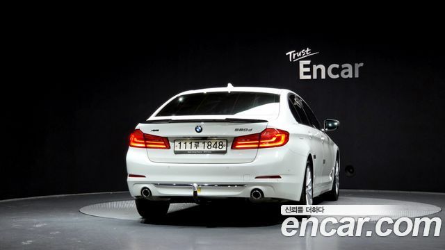 BMW 5-Series 2020 — photo 4