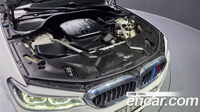 BMW 5-Series 2020 — photo 6