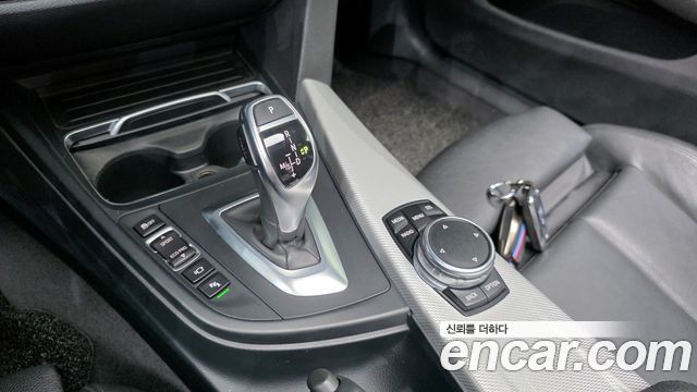 BMW 4-Series 2016 — photo 9