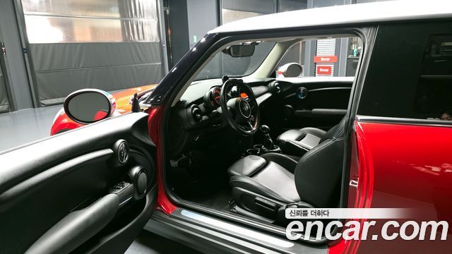 Mini Cooper 2017 — photo 10