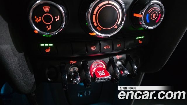 Mini Cooper 2017 — photo 14