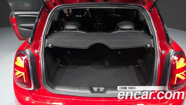 Mini Cooper 2017 — photo 20