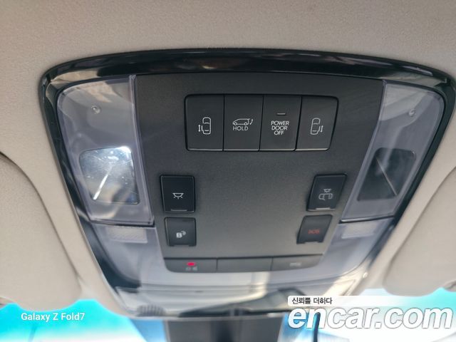 Hyundai Staria 2022 — photo 13