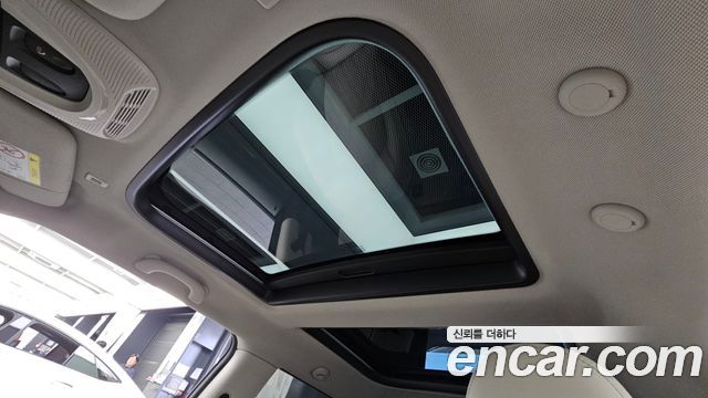 Mini Cooper 2023 — photo 18
