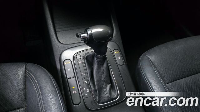 Kia K3 2015 — photo 9