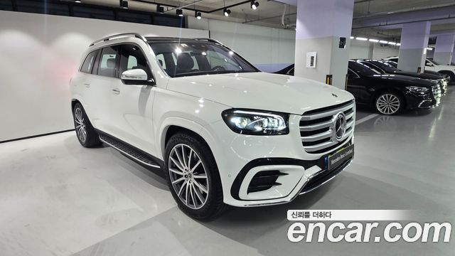 Mercedes-Benz GLS-Class 2025 — photo 2