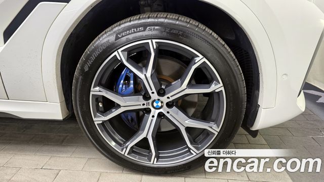 BMW X6 2021 — photo 5
