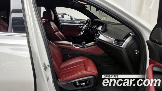 BMW X6 2021 — photo 11