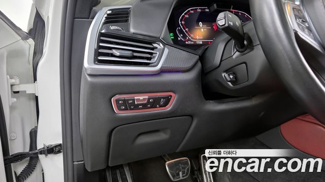 BMW X6 2021 — photo 16