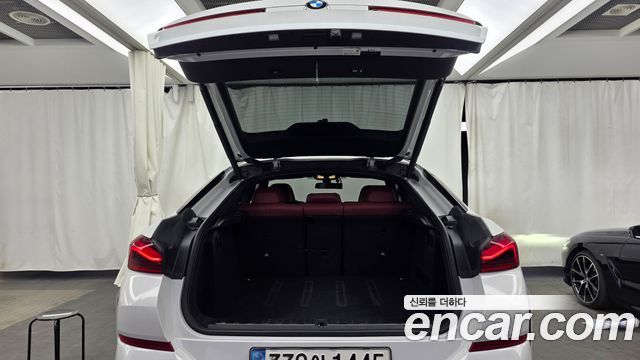 BMW X6 2021 — photo 20