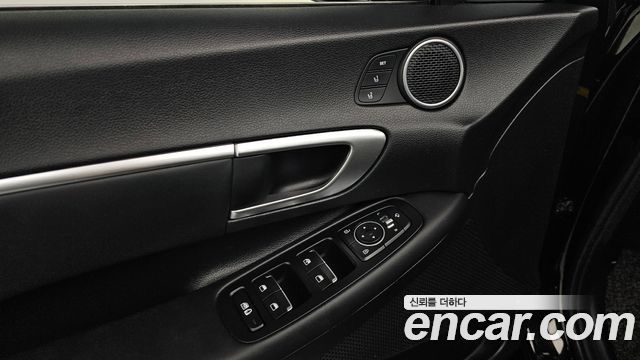 Hyundai Sonata 2020 — photo 17