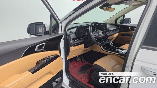 Kia Canival 2021 — photo 10
