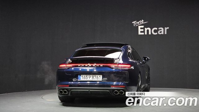 Porsche Panamera 2023 — photo 4