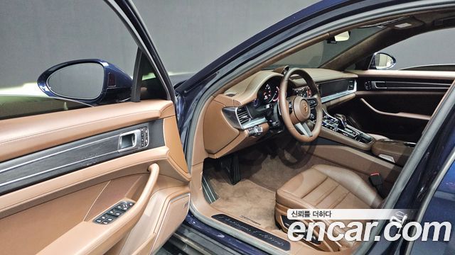 Porsche Panamera 2023 — photo 10