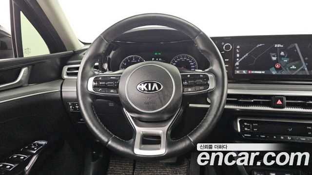 Kia K5 2021 — photo 11