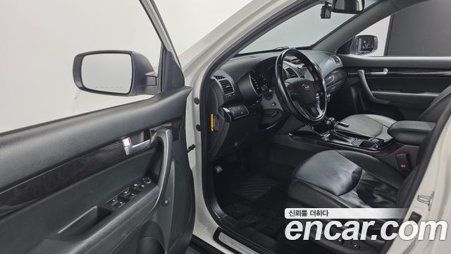 Kia Sorento 2013 — photo 11