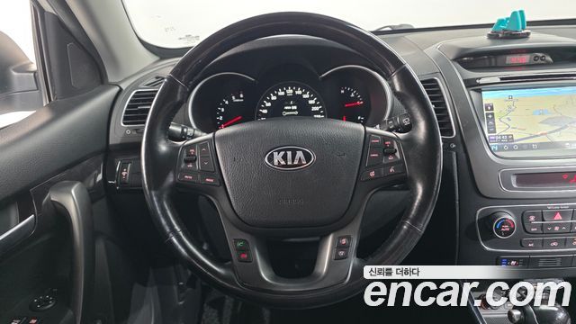 Kia Sorento 2013 — photo 14