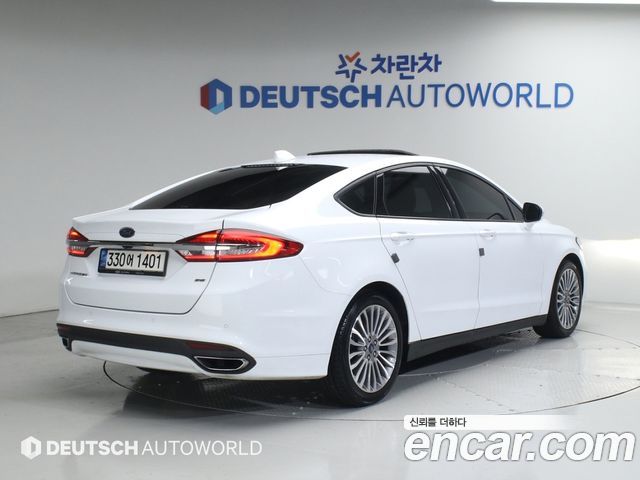 Ford Mondeo 2020 — photo 2
