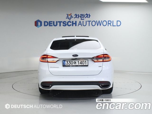 Ford Mondeo 2020 — photo 4