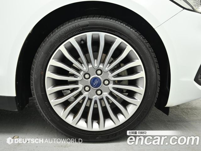 Ford Mondeo 2020 — photo 5