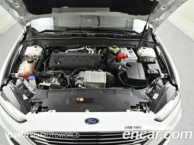 Ford Mondeo 2020 — photo 6