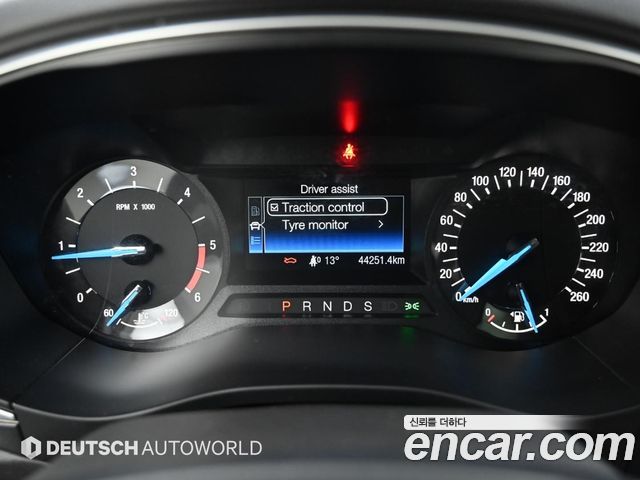 Ford Mondeo 2020 — photo 8