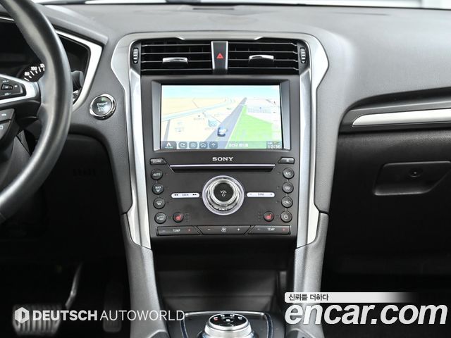 Ford Mondeo 2020 — photo 14