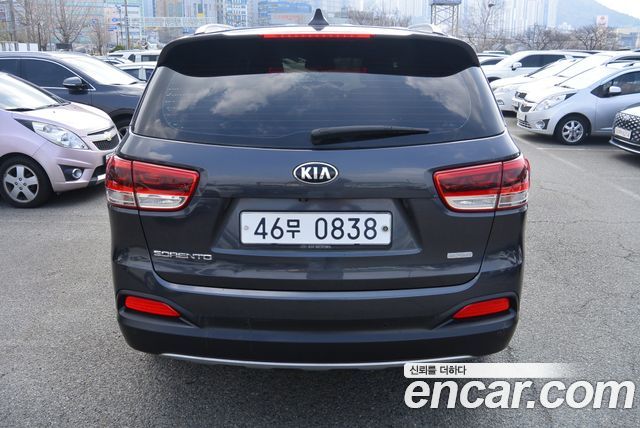 Kia Sorento 2016 — photo 4