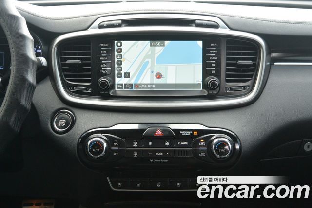 Kia Sorento 2016 — photo 7
