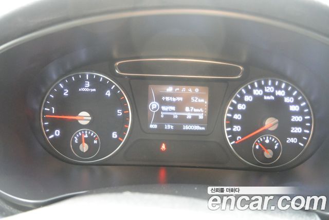 Kia Sorento 2016 — photo 8