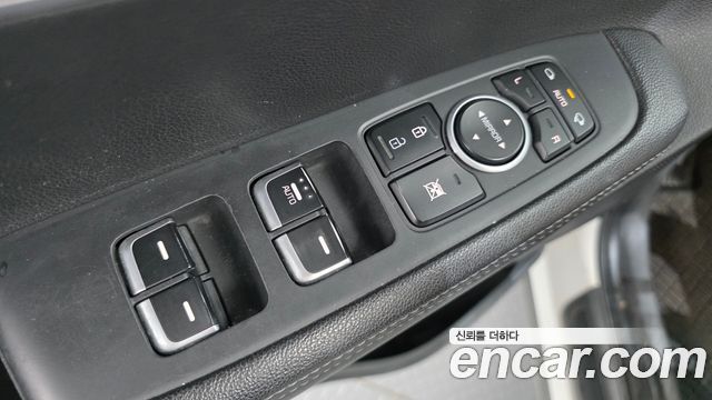 Kia Sorento 2019 — photo 12