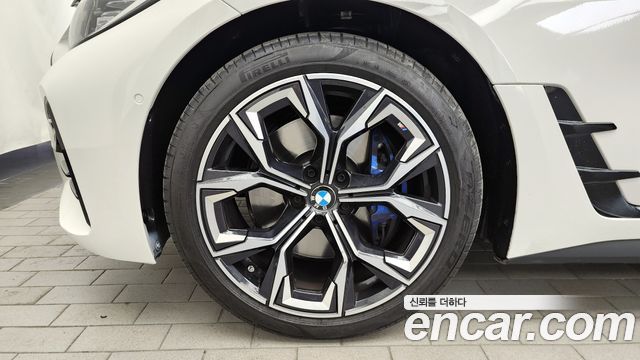 BMW 4-Series 2024 — photo 5