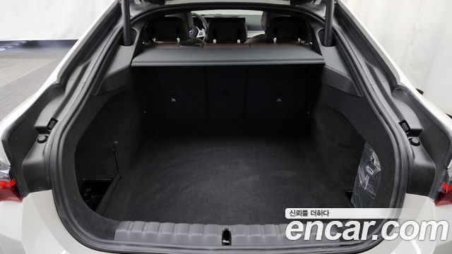 BMW 4-Series 2024 — photo 20