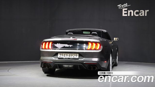 Ford Mustang 2020 — photo 4