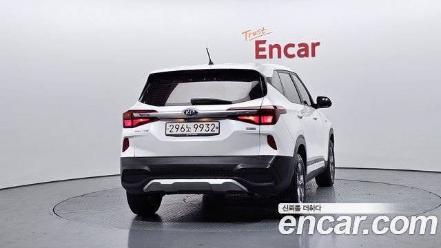 Kia Seltos 2022 — photo 4