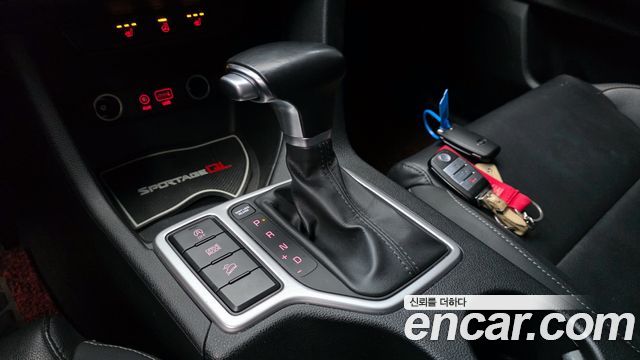 Kia Sportage 2016 — photo 9