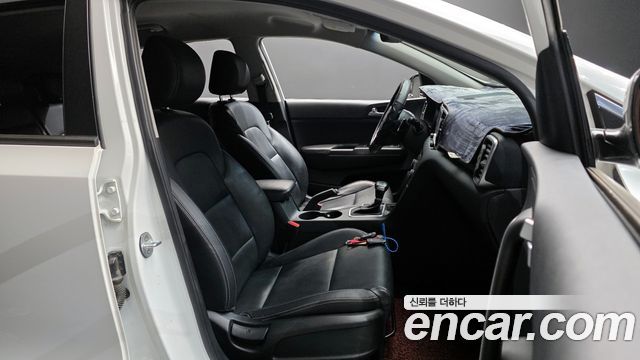 Kia Sportage 2016 — photo 10