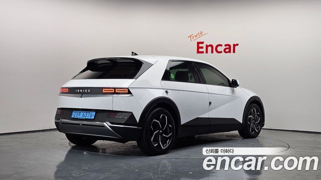 Hyundai Ioniq5 2022 — photo 2