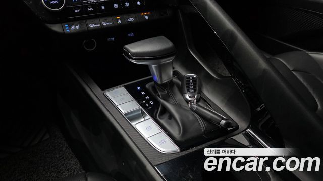 Hyundai AVANTE 2021 — photo 9