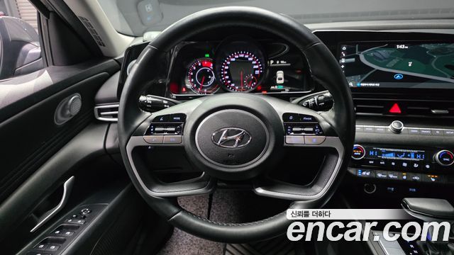 Hyundai AVANTE 2021 — photo 13