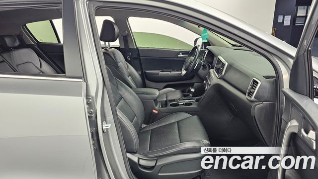 Kia Sportage 2019 — photo 10