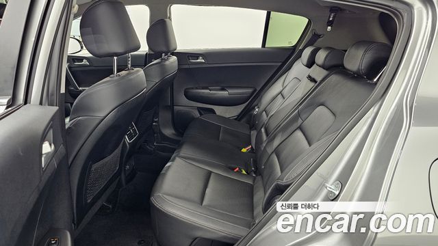 Kia Sportage 2019 — photo 12