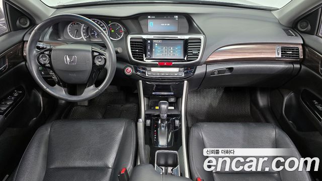 Honda Accord 2016 — photo 7