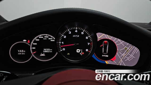 Porsche Panamera 2019 — photo 8