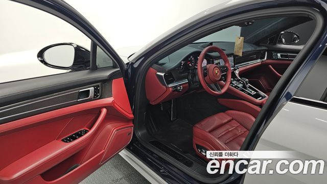 Porsche Panamera 2019 — photo 11