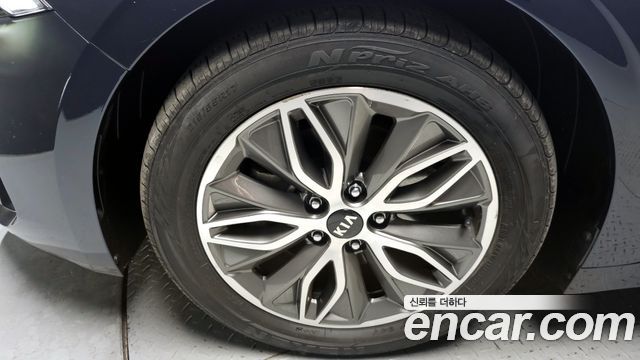 Kia K5 2020 — photo 5
