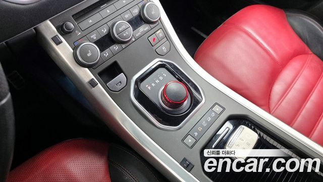 Land Rover Range Rover Evoque 2016 — photo 9
