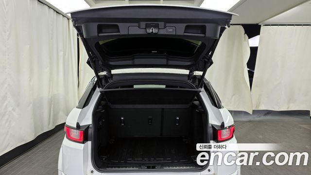Land Rover Range Rover Evoque 2016 — photo 20